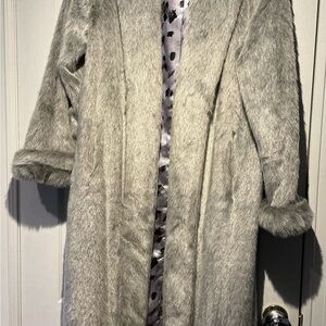 Dennis Basso Full Length Faux Mink Tuxedo Front Coat with Scarf Gray, Size M